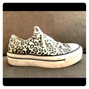 Platform Leopard Converse